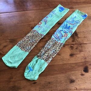 Green Dragon Patterned Socks